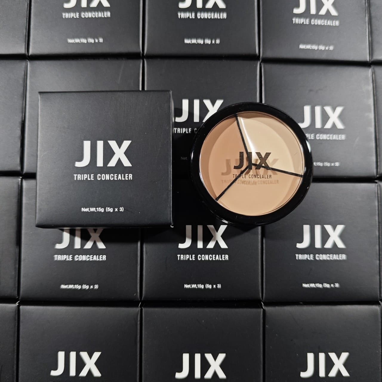Spot Korean J/X three-color concealer to cover dark circles, cover spots and acne marks, three-color concealer, one piece, 15g