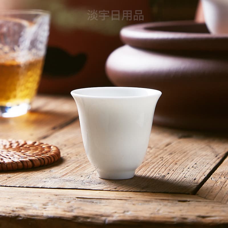 Wholesale White Porcelain Tea Tasting Cup, Kung Fu Ceramic Teacup, Host Cup, Single Cup, Three-Qian Cup, Worship Wine Cup, High-Quality Aesthetic Water Cup