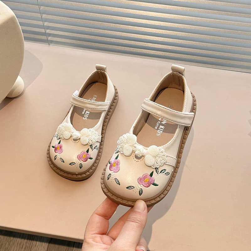 2025 Spring New Girls' Soft-Soled Chinese-style Single Shoes, Fashionable Princess Shoes for Children
