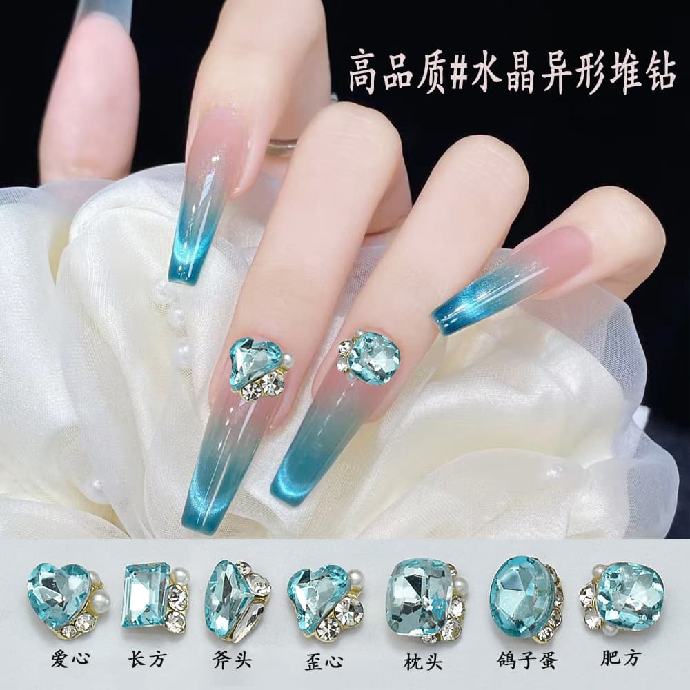 Trendy Light Blue Crystal Nail Art Decorations, Super Shiny Pigeon Egg-Shaped, Tilted Heart, Chunky Square 3D Nail Rhinestones