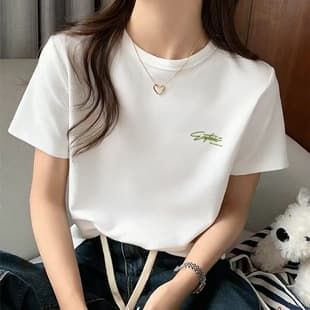 2026 New Cropped Fitted Square Shoulder Short Sleeve T-Shirt Women Summer White Simple Casual Round Neck Top Ins