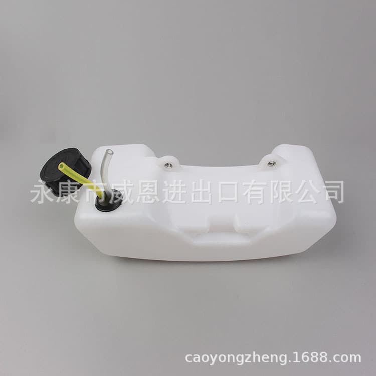Lawn mower 40-5 oil tank/oil can (straight mouth, 50 yuan per piece) Garden tools lawn mower accessories