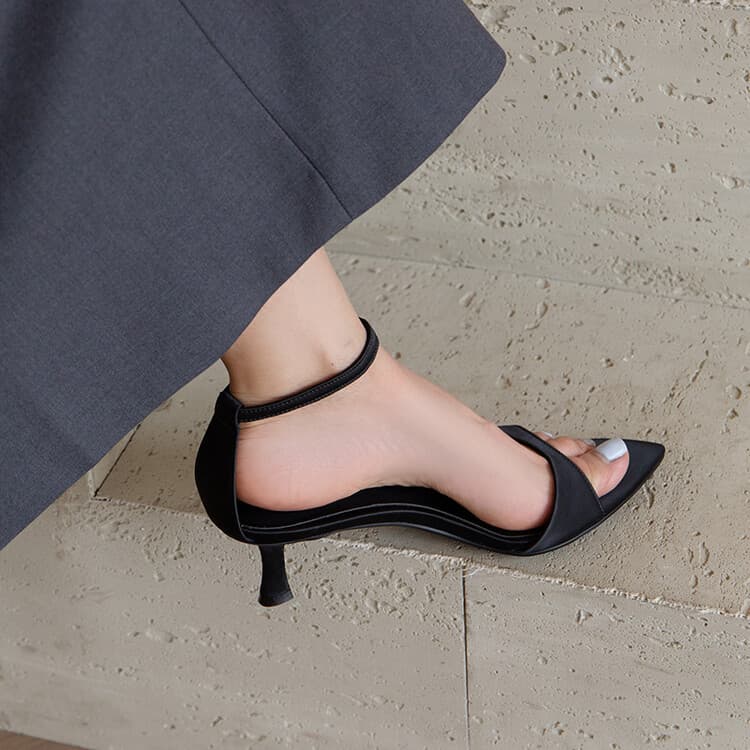 Women's One-Strap High-Heel Sandals, Open-Toe Stiletto Heel Sandals, New Summer Style, Satin Pointed Toe, Ankle Strap Buckle Women's Sandals