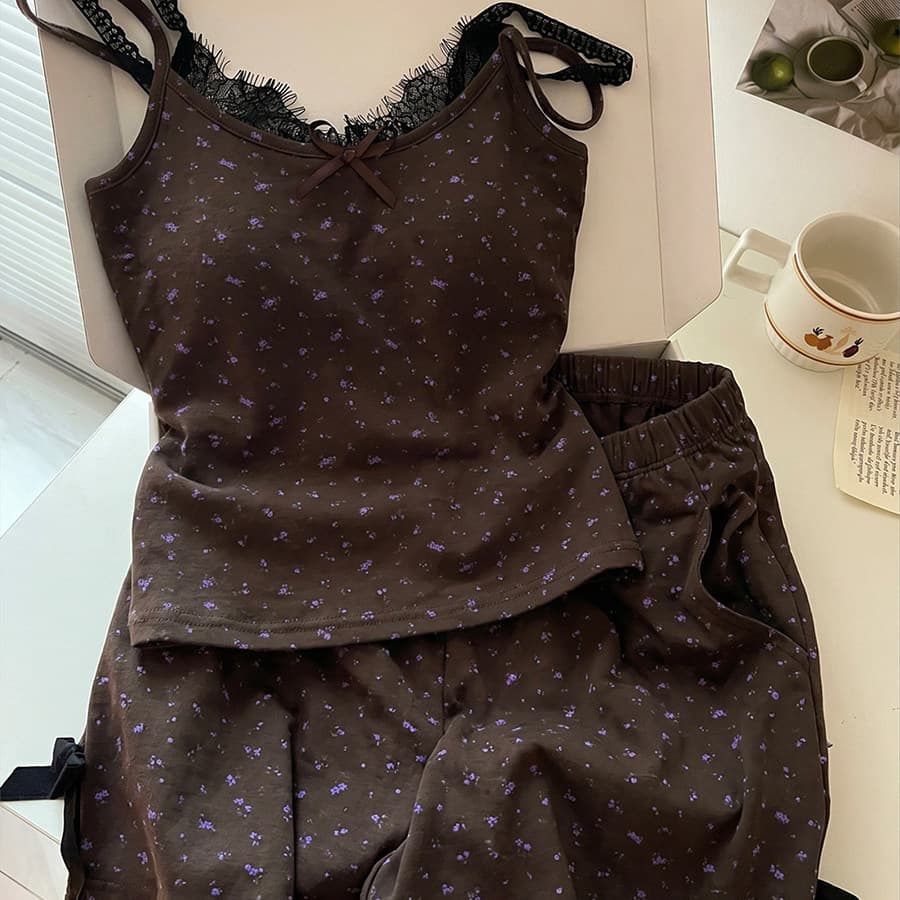 Sin Glee Pure and Alluring Floral Camisole Sleepwear Set with Padded Bra for Women, Summer Lace Trim Comfortable Loungewear Set