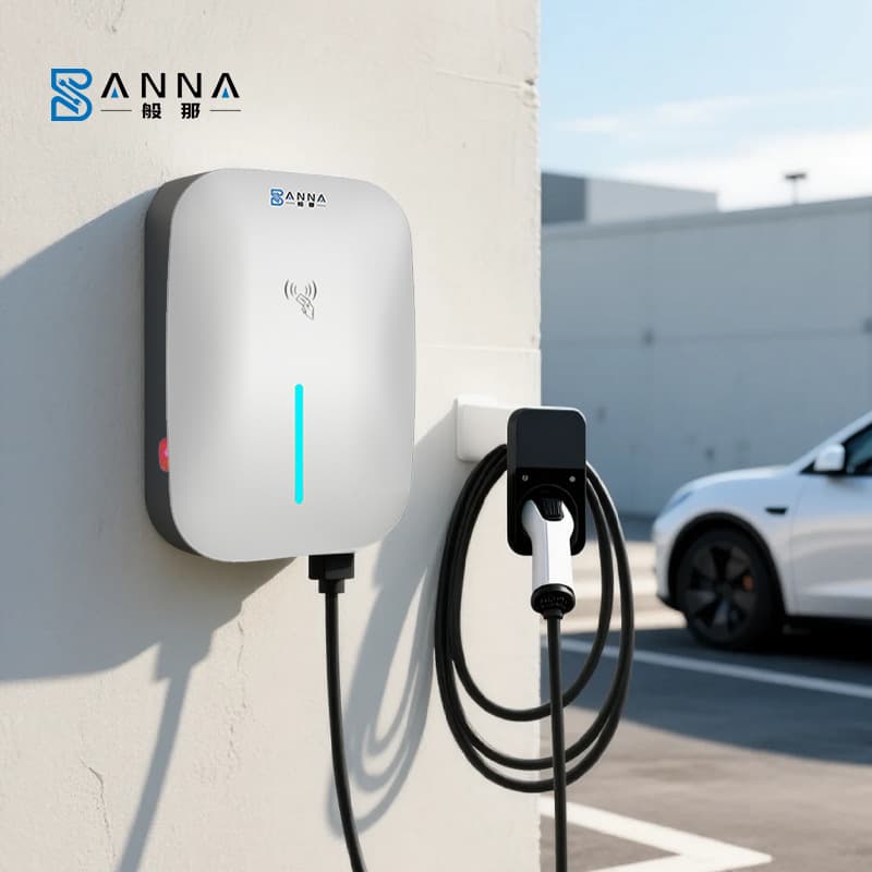 Charging Pile New Energy Vehicle Charger China Standard 7kw 32A AC EU/US Standard Cross-border Commercial/Home Operation