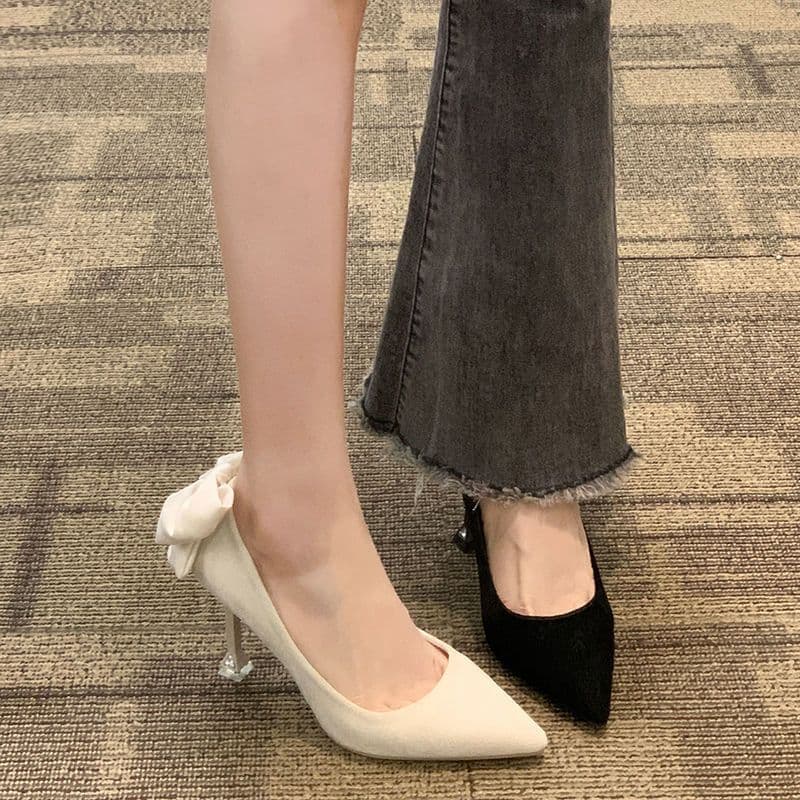 Fashionable and Stylish High-Heeled Shoes with a Striking Design, Popular in 2025, Featuring a Slender Heel, Pointed Toe, and Bow Tie, Perfect for Parties