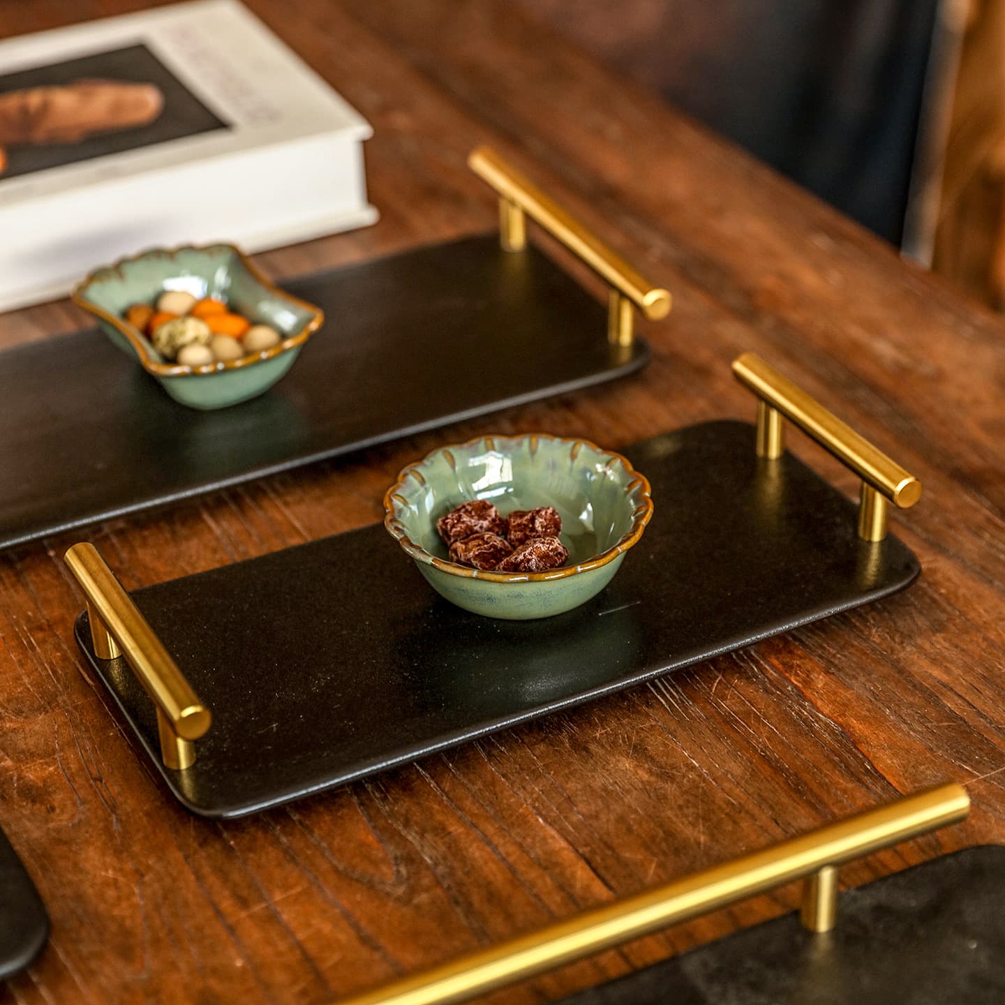 Black rectangular cake flat plate dessert plate sushi plate double ear handle ceramic plate creative tray snack plate