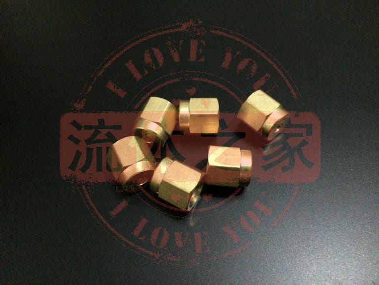 1/8 inch 1/4 double ferrule union nut, compatible with Swagelok tees and two-barrel nuts, threaded pipe