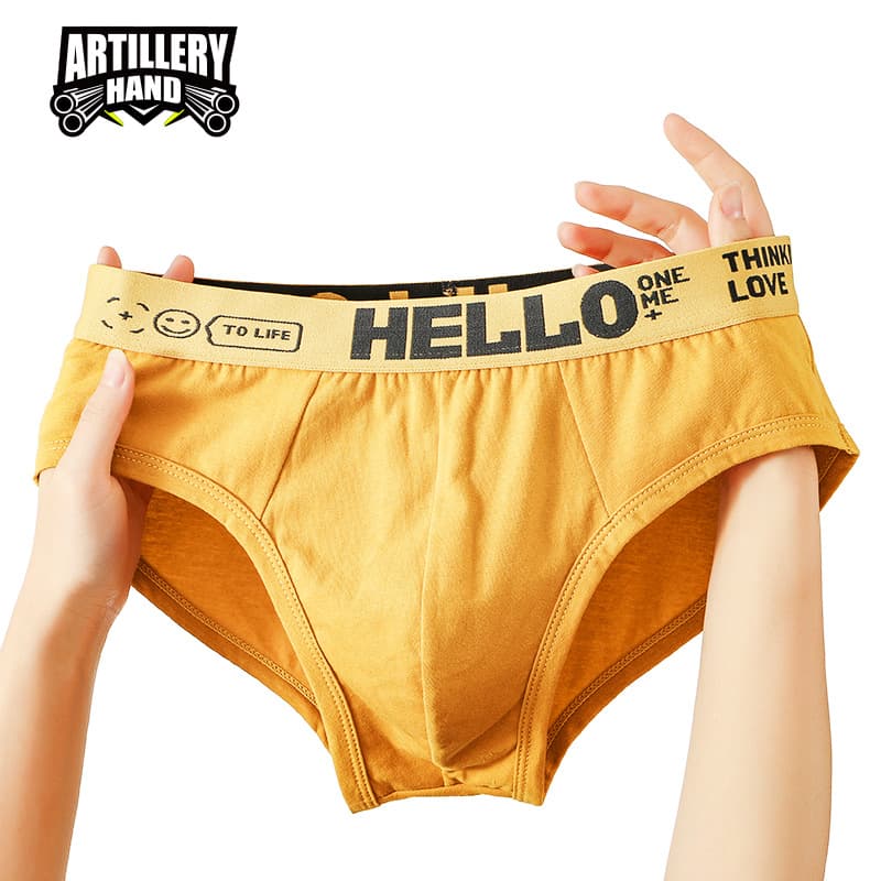 Huopaoshou solid color men's briefs, cotton, trendy, personalized, drop shipping available.