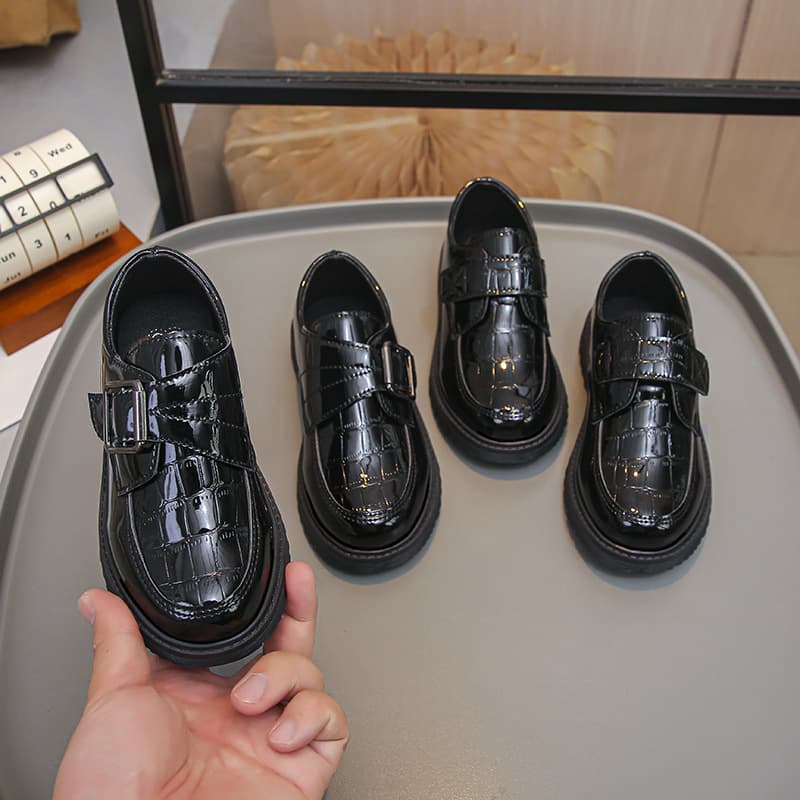 Teen Black School Shoes Spring/Autumn 2026 New Boys Leather Shoes British Style Middle Big Teen Soft Sole Student Performance Shoes