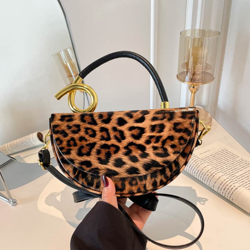 Cross-border Women's Bag 2026 New European and American Fashion Leopard Print Handbag Niche Retro Versatile Shoulder Crossbody Saddle Bag