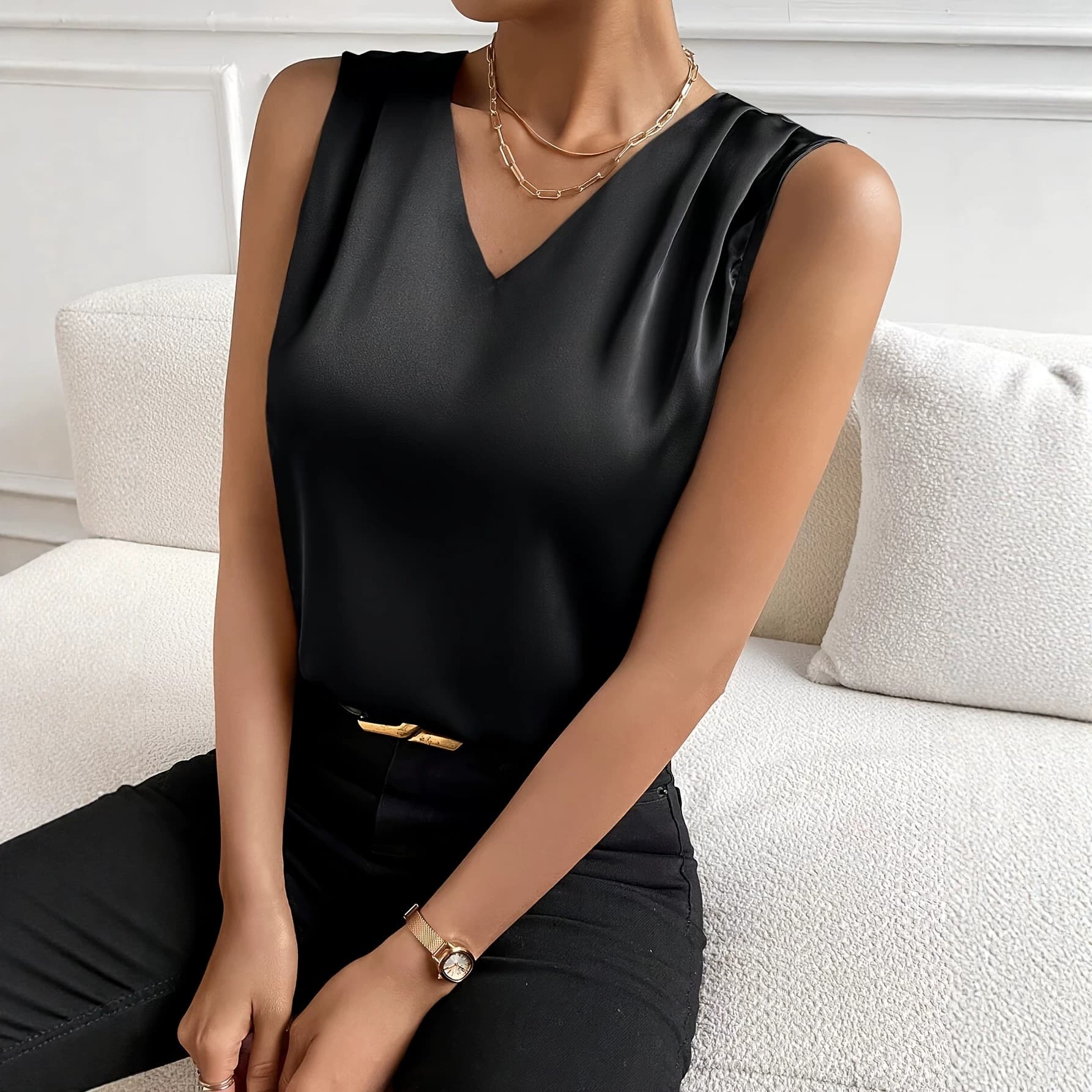 European and American Style Satin V-Neck Sleeveless Vest for Women, New Summer Model, Slimming Solid Color Top with a High-End Fashion Feel