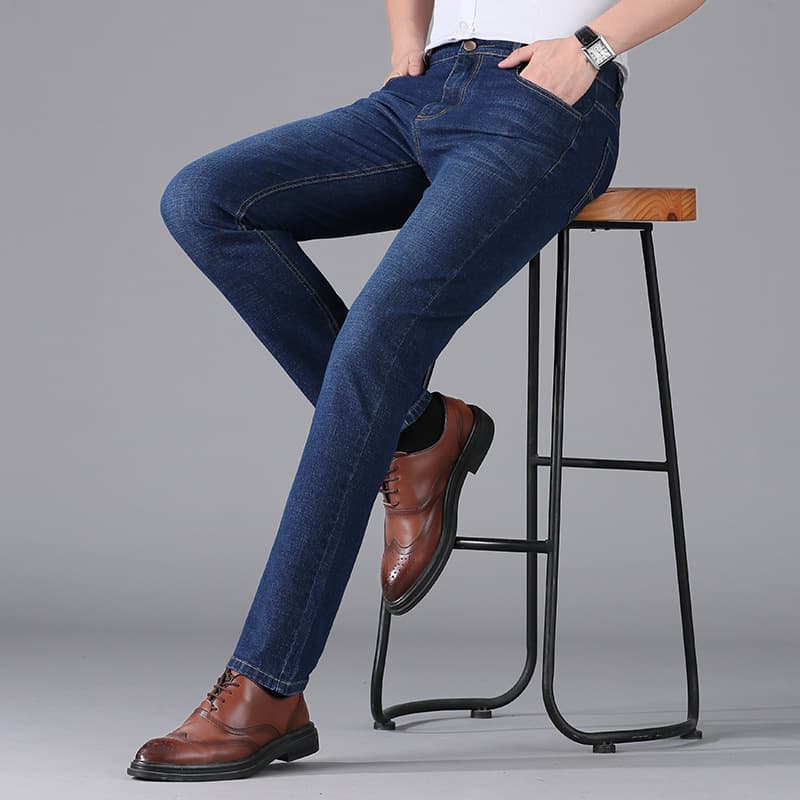 Autumn and Winter Men's Business Jeans, Loose Stretch Straight Leg, Casual Large Size Denim Long Pants