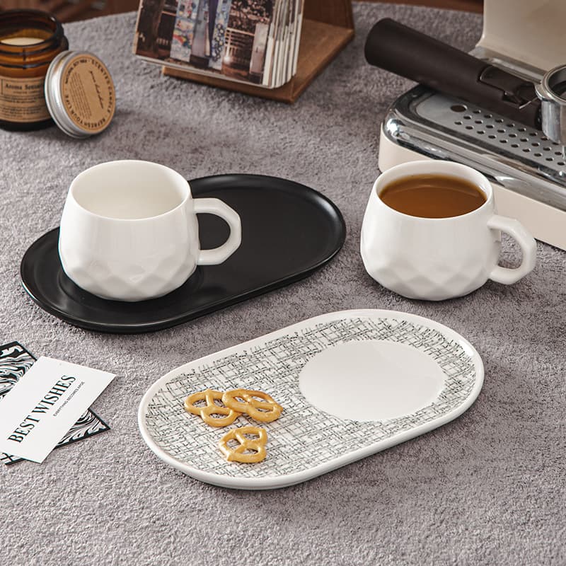Ceramic Coffee Cup and Saucer Set, High-Quality Simple Black and White, Ceramic Water Cup, Tea Cup, Mug