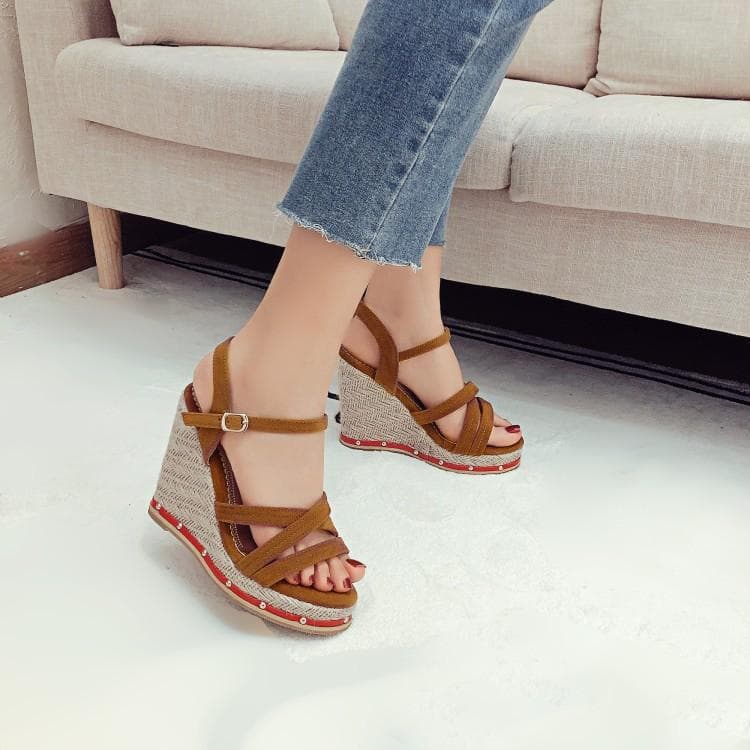 European and American Plus Size Women's High Heel Straw Wedge Rivet Sandals, Water Platform Open Toe Women's Shoes, Size 50