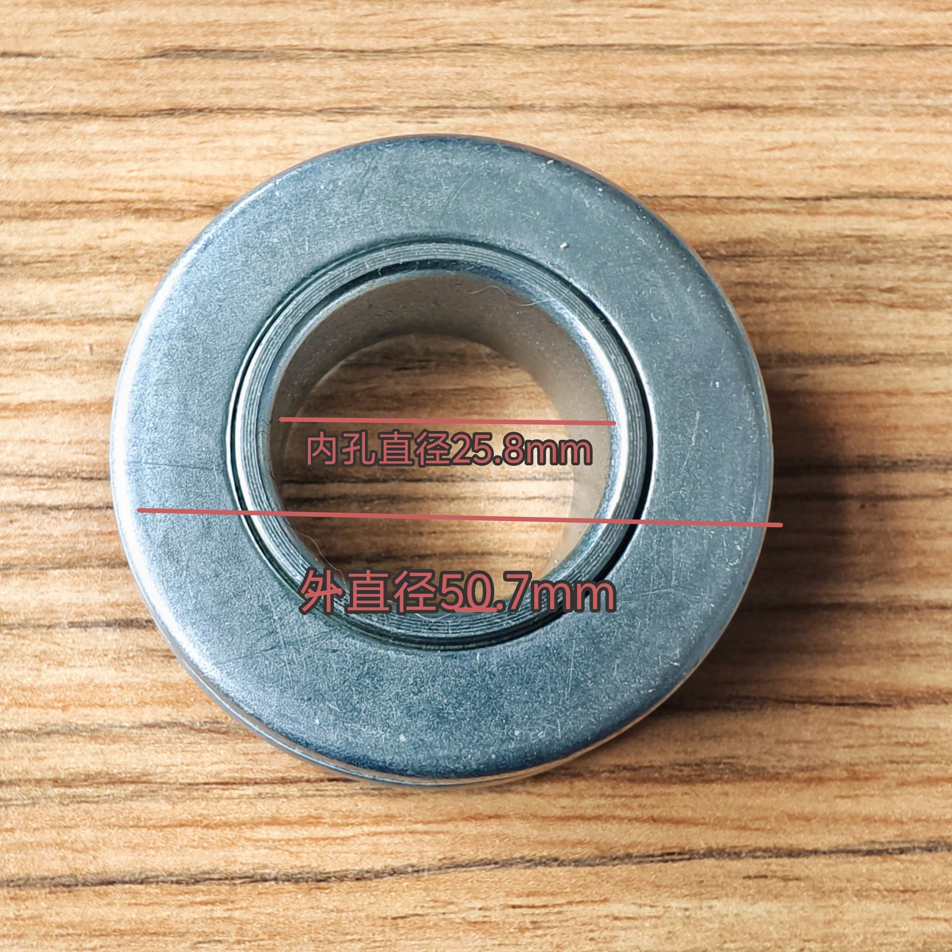 Flip-up garage door spring bracket bearing roller shutter door bearing garage door side panel bracket bearing roller shutter door accessories