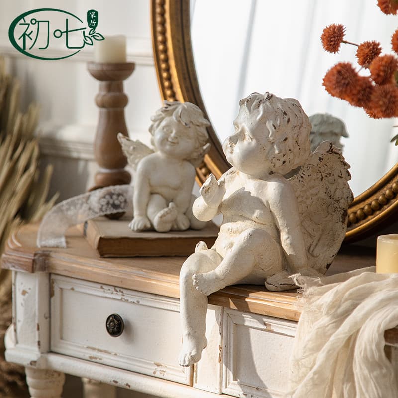 American retro porch little angel ornaments European sculpture decorations desktop old angel resin crafts
