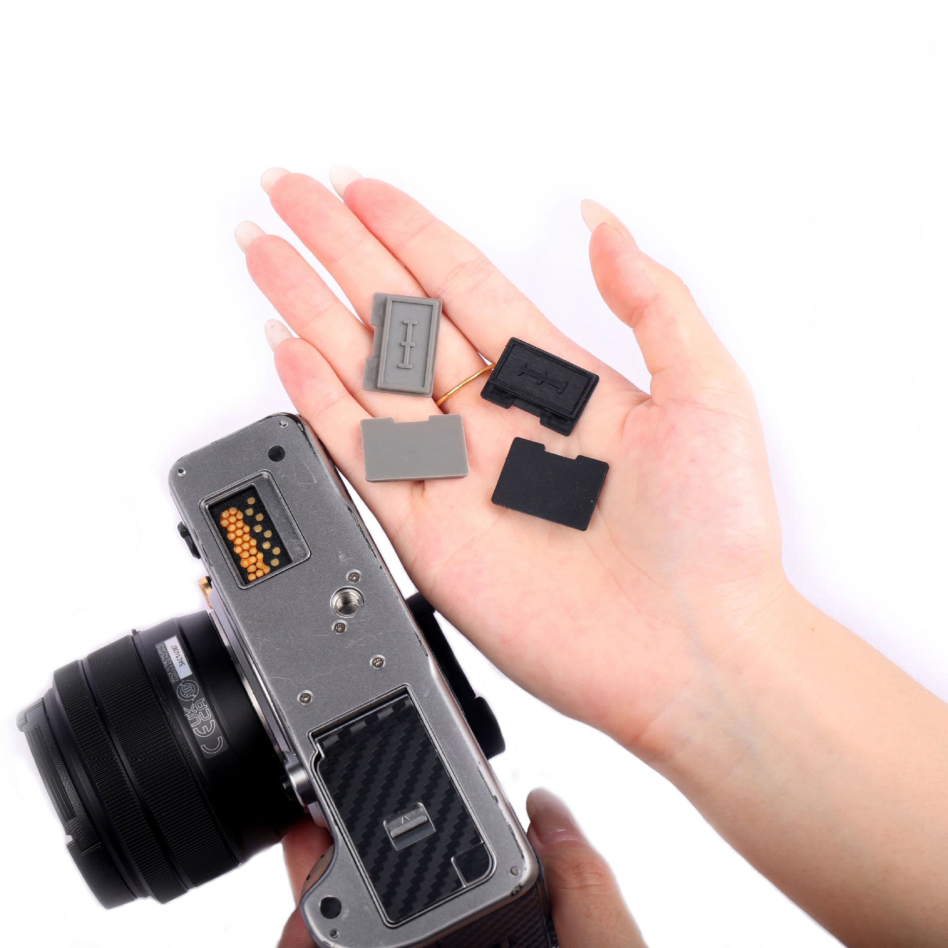 Backpacker Vertical Battery Grip Connection Cover for Fujifilm X-T4 Camera Vertical Shooting Handle Connection Jack Cover