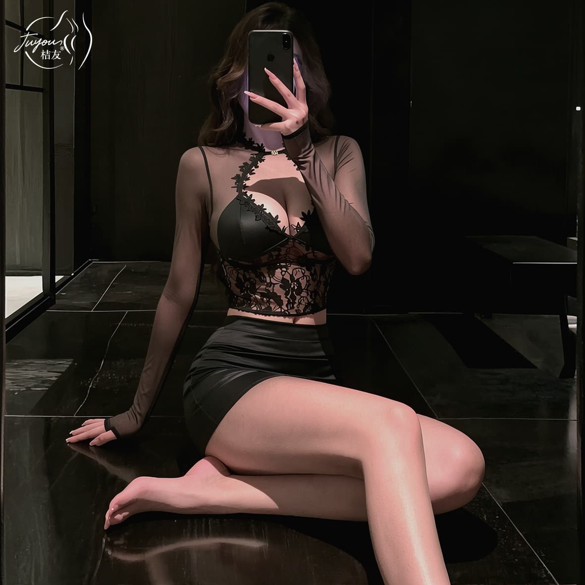 Hot girl style hollow lace mesh splicing see-through black dress with long sleeves, tight-fitting, slimming and hip-hugging short dress for women
