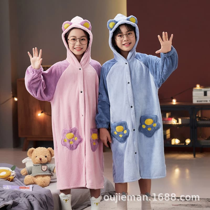Thickened Kids' Bathrobe Class A Coral Velvet Water-Absorbent Wearable Hooded Bath Towel Home Clothes Manufacturer Autumn and Winter Cartoon Nightgown