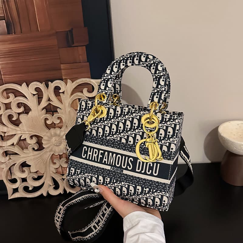Cross-border Textured Small Bag for Women 2026 New Style Versatile Trendy Crossbody Square Bag Niche Design Handheld Lady Dior Bag