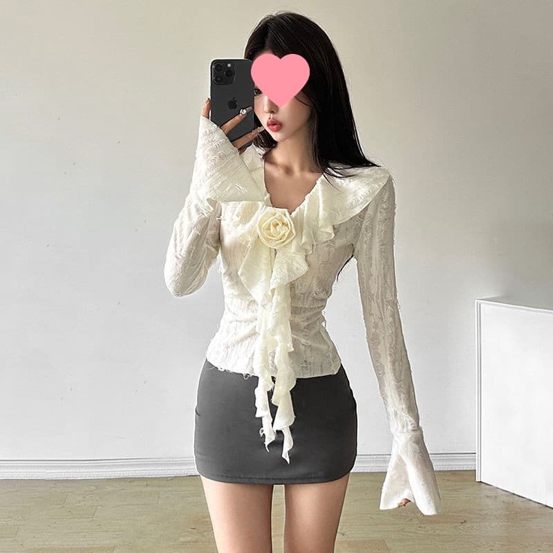 Hot girl style atmosphere three-dimensional flower collar women's autumn long-sleeved shirt chic ruffled trumpet sleeve slimming top