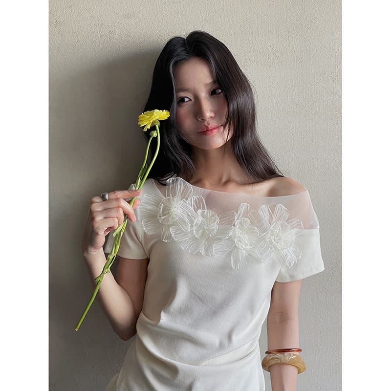 [Flowers] Geming one-shoulder lace blouse Guangzhou Thirteen Lines Waist Top Women Summer N125C