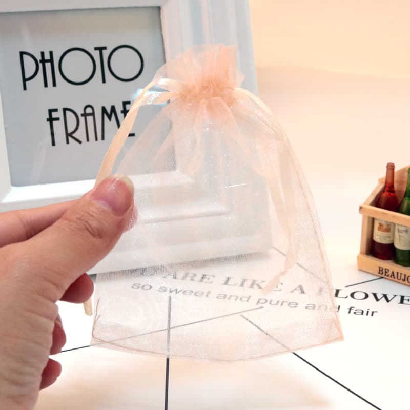 Organza drawstring bags, gift bags, jewelry and cosmetic packaging bags, wedding candy and egg storage bags