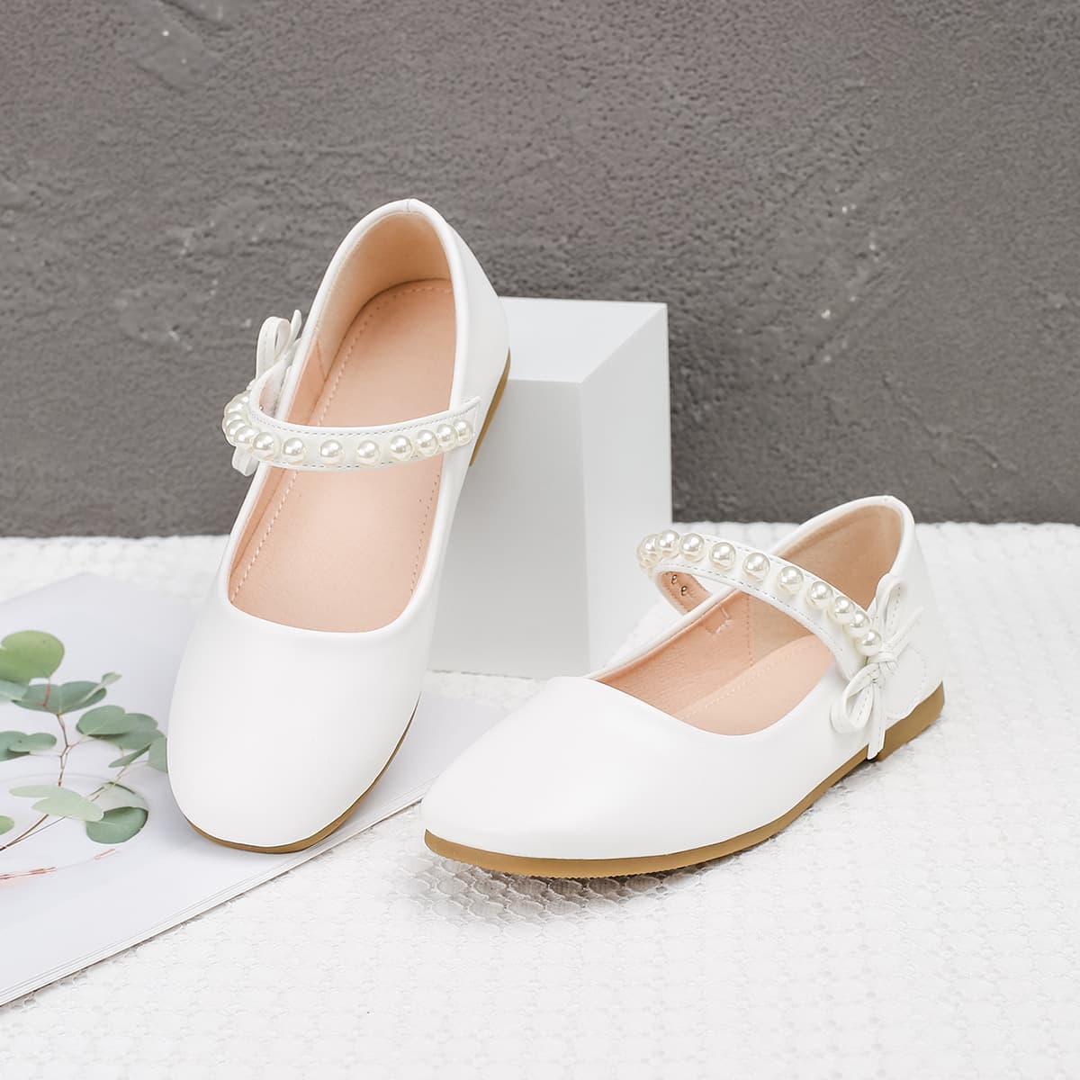 Girls Spring Autumn Princess Shoes Children White Shoes Fashionable Soft Sole Baby Shoes Student Performance Leather Shoes Crystal