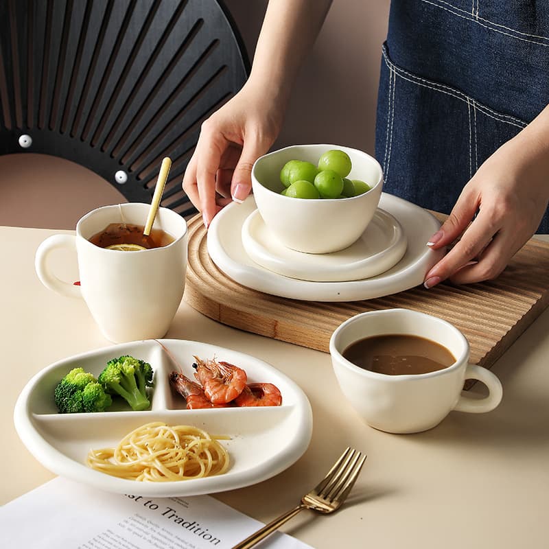 Creative Ceramic Dinnerware Set - Irregular Bowls, Breakfast Plates, Kids' Divided Plates, Household Rice Bowls