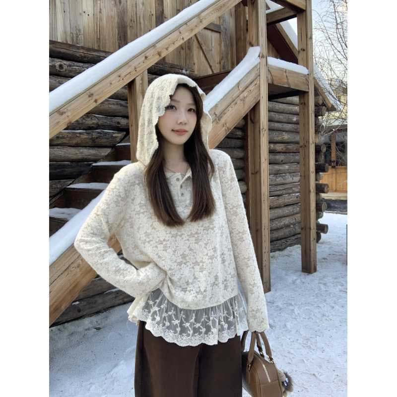 Real shot of plus size Korean style hooded hollowed-out lace top, 2025 autumn/winter French fashion base layer top.