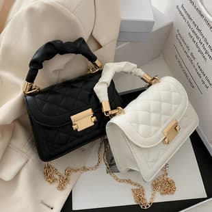 Women's Bag Popular Ins Style 2023 Classic Korean Fashion Trendy Square Bag with Chain Crossbody Bag