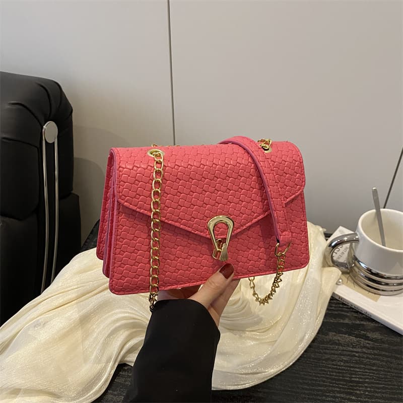 Embossed Crocodile Texture Chain Women's 2025 Summer New Trendy Korean-Style Lock Clasp Shoulder Crossbody Small Square Bag