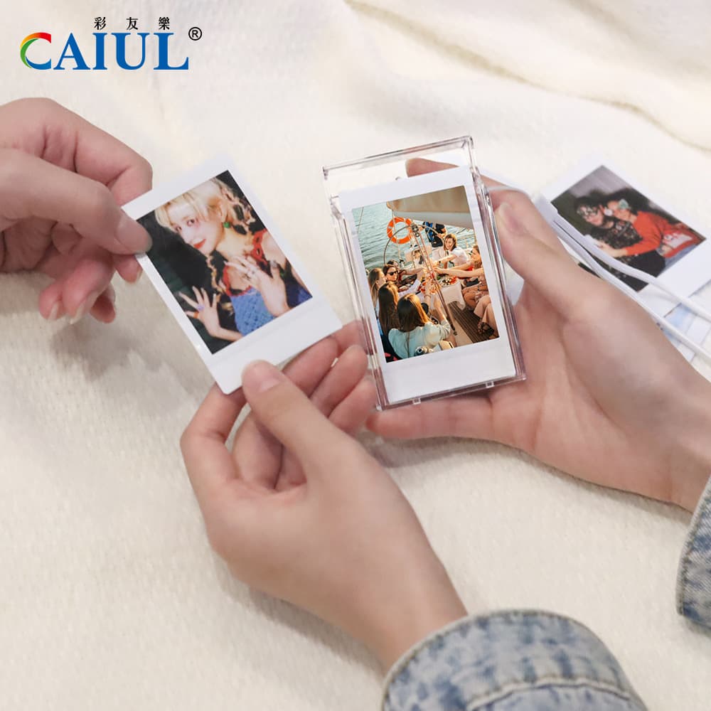 Caiyoule 3-inch Instant Print Ice Cream Photo Box, Ins Celebrity Card Display Frame Portable Storage Case