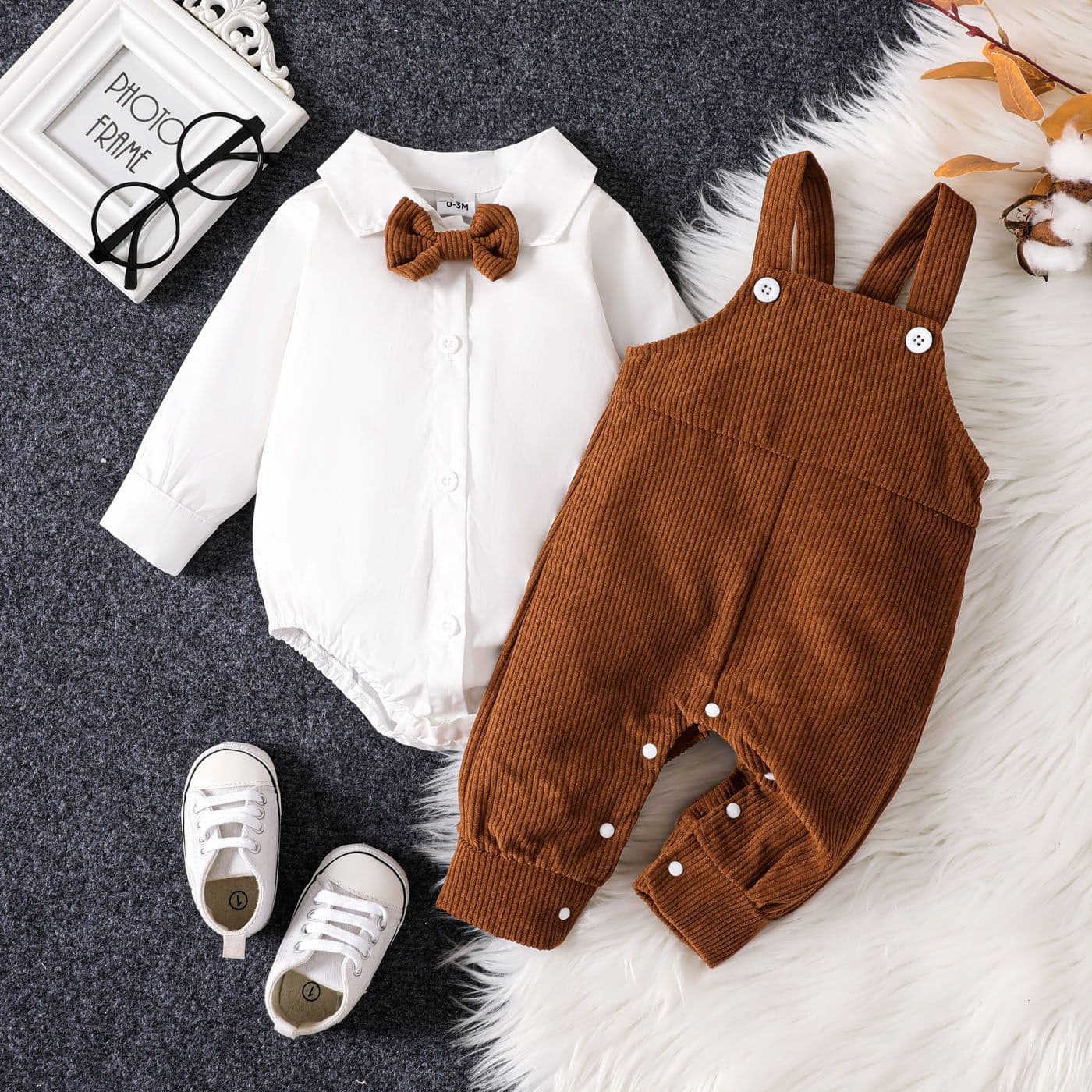 Cross-border INS newborn baby boy spring and autumn style gentleman's bow tie long-sleeved khaki suspender open trousers trendy