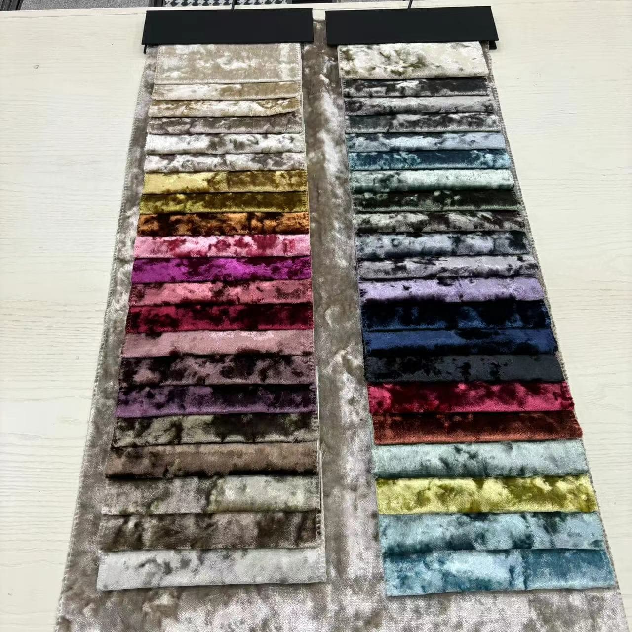 2024 new high-end cut-pile sofa fabric cushion fabric woven velvet premium thickened solid color home textile velvet.