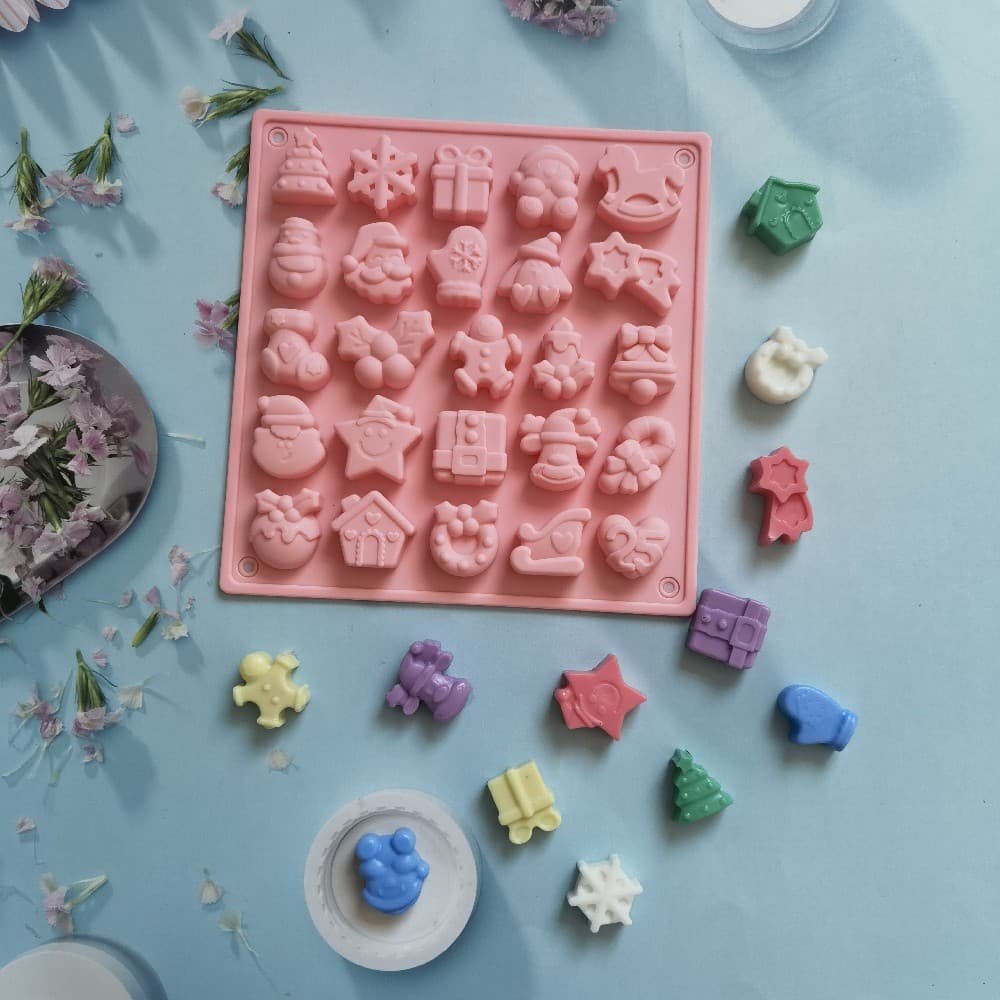25-Cavity Christmas Chocolate 284 Silicone Mold Pudding Dessert Mold Cake Decoration Kitchen Baking Utensil