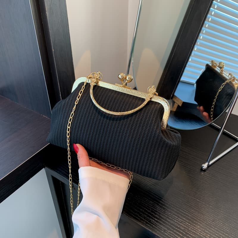 Chanel style metal chain lock evening bag elegant trendy pearl shell bag French niche handbag bag for women