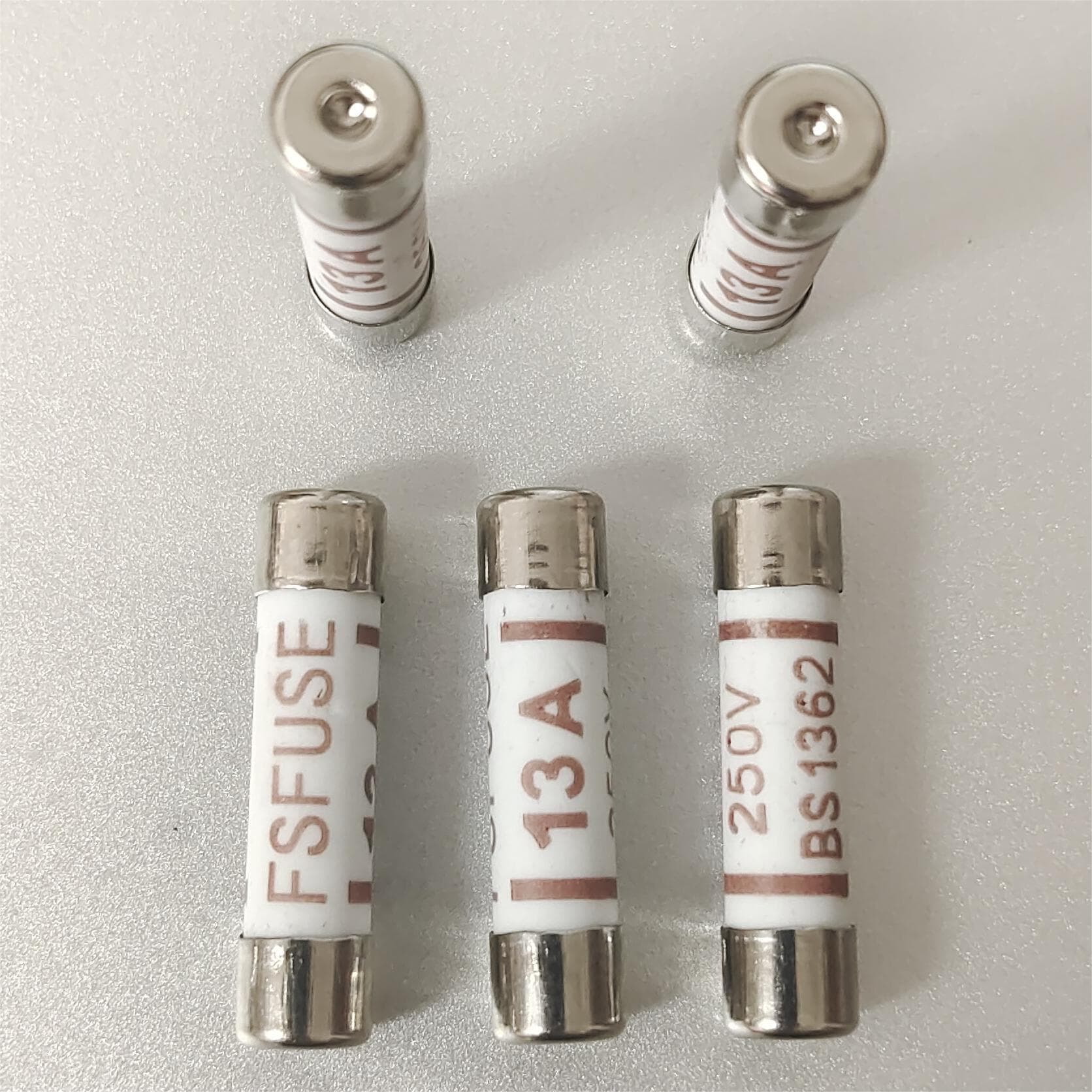 Seamless riveted BS1362 British standard plug fuse 6*25mm 3/5/10/13A/15A