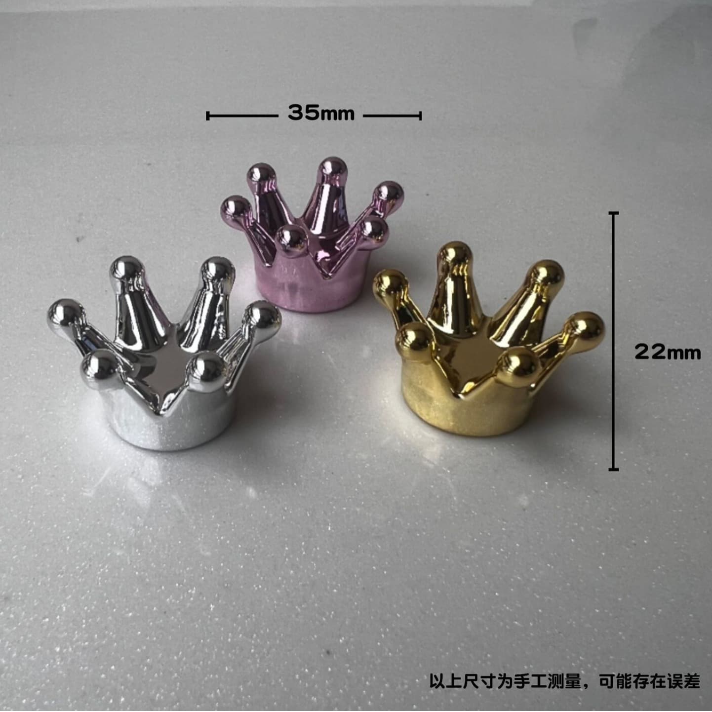 Crown-shaped ceramic cup lid handle with top bead and screws - kitchenware and furniture accessories for DIY crafts and decorations.