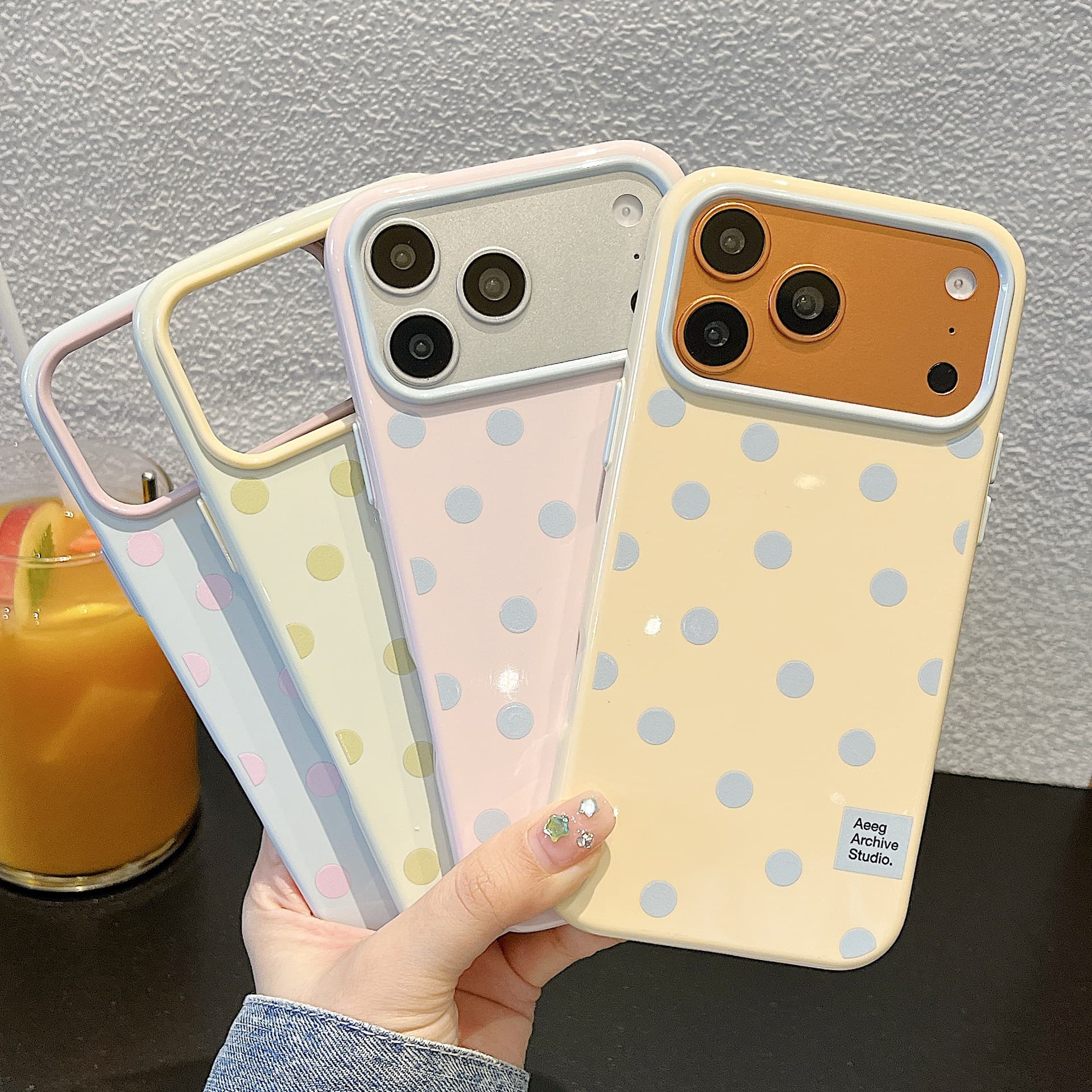 Jelly shell polka dot suitable for iPhone17PROMAX mobile phone case Apple 14/13P protection simple 15 women 16 new