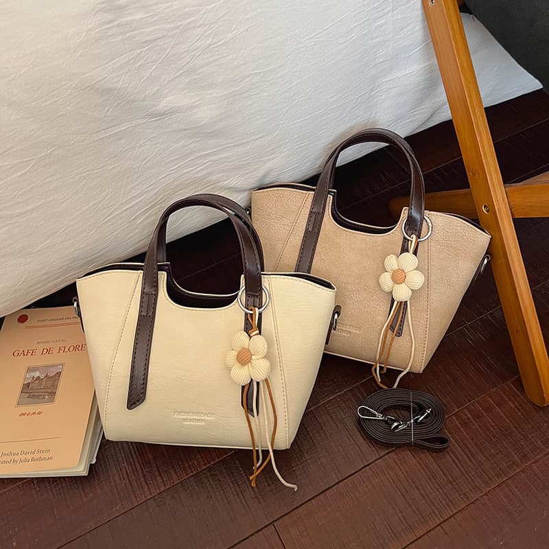 Niche Handheld Basket Bag for Women 2026 New Style Fashion Shoulder Bag Contrast Color Crossbody Bag Korean Retro Bucket Bag