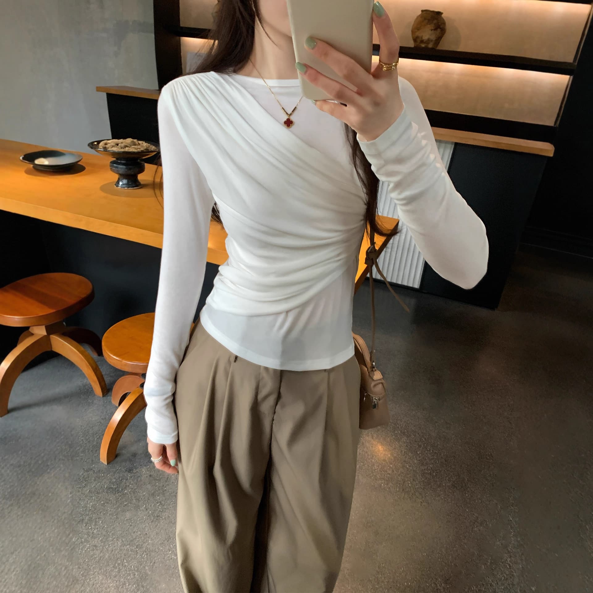 European Style Lyocell Tencel Wool Crewneck Long-Sleeve T-Shirt Women 2025 Early Autumn New Unique Pleated Top