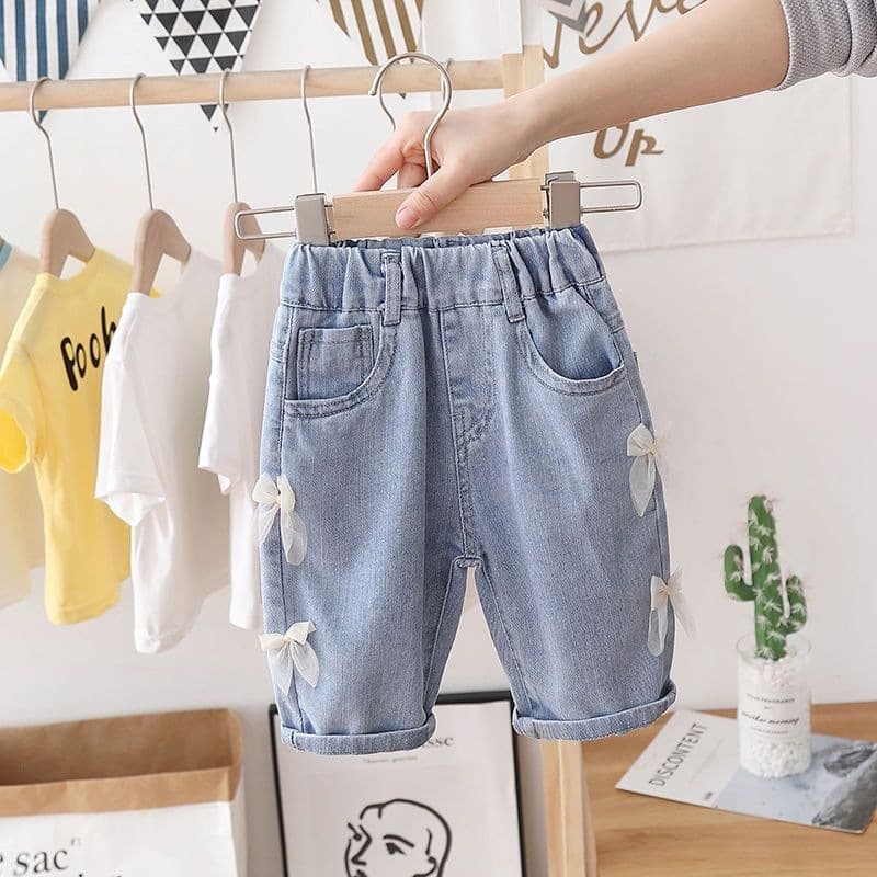 Children's Clothes Girls' Pants Jeans Cropped Pants 2026 New Girls Shorts Medium Pants Summer Thin Style Trendy