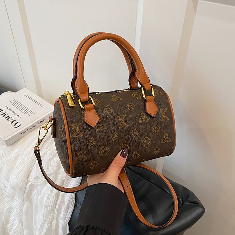 Cross-border Premium Boston Handbag for Women 2025 New Retro Print Pillow Bag Shoulder Bag Crossbody Bag
