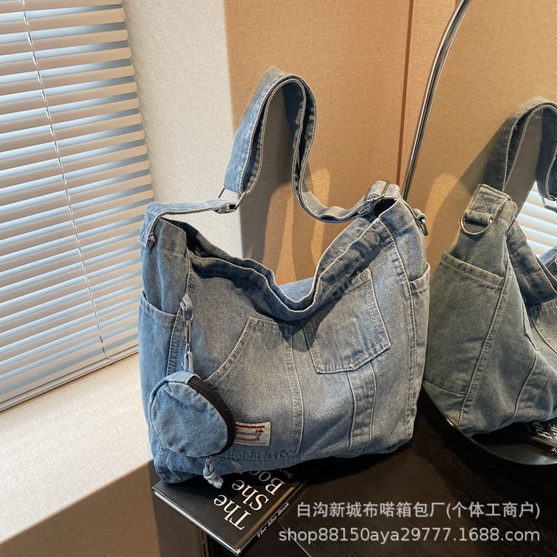 2025 New Student Crossbody Bag Vintage Washed Denim Large Capacity Casual Versatile Shoulder Bag