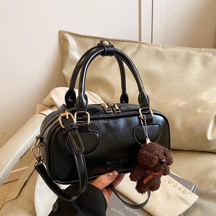 This Year's Popular Super Hot Bowling Bag Women's 2025 New Versatile Trendy Shoulder Bag Stylish Handheld Small Square Bag