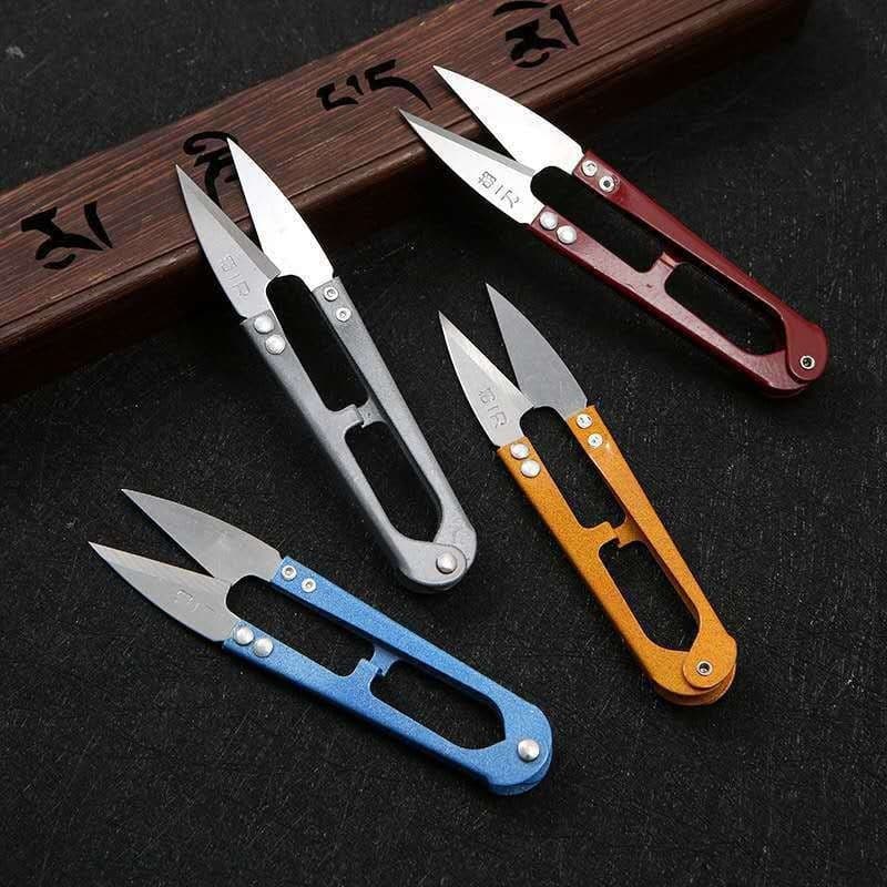 Genuine Hu Yidao thread snips, U-shaped thread scissors, Yiwu 2-yuan store supply, household cross-stitch scissors, spring yarn snips.