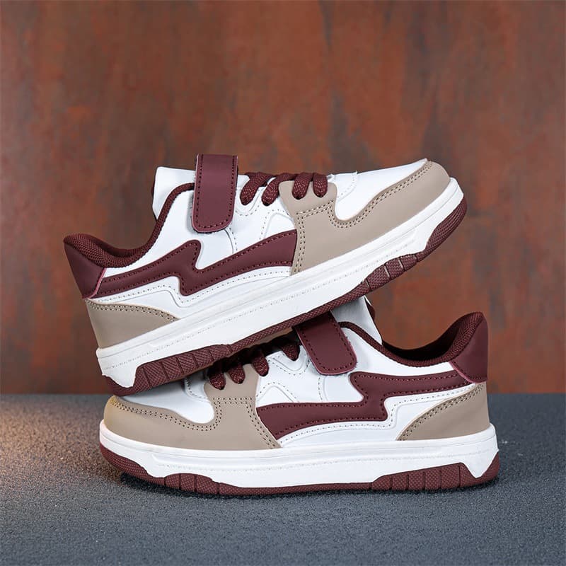 Boys' waterproof leather shoes with soft soles, lightweight, suitable for medium and large children, students, and children, non-slip running shoes.