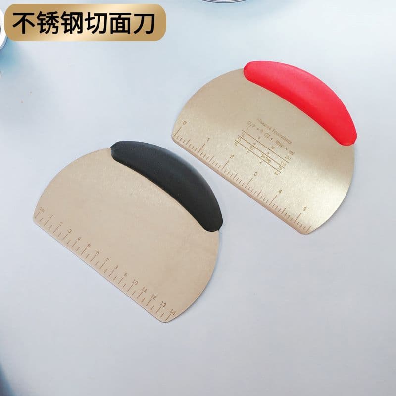 Factory Direct Sale Stainless Steel Dough Cutter with Scale, Baking Tool, Rice Noodle Scraper, Cake Scraper, Semi-Circular Scraper